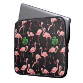 Flamingo Elegance: Vintag Monstera Fusion. Laptopschutzhülle (Vorderseite Links)