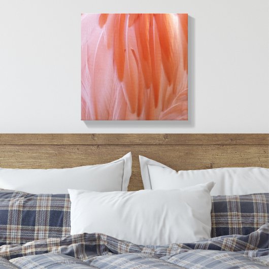 Flamingo Feathers in Pink-Schatten Leinwanddruck (Insitu (Schlafzimmer))