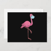 Flamingo | Flamingo-Frauen in einer Gesichtsmaske Ankündigungspostkarte (Vorne/Hinten)