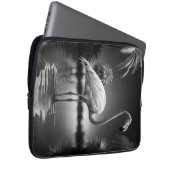 Flamingo in einem Pool Laptopschutzhülle (Vorne Rechts)