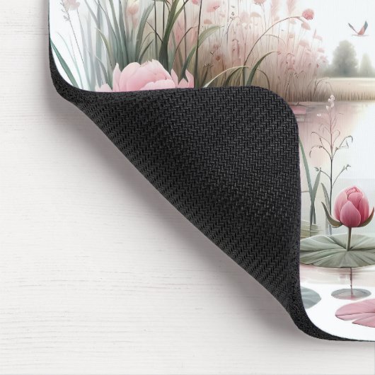 Flamingo in Pastelteich-Blumenzene Mousepad (Ecke)