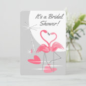 Flamingo Liebe Grosses Moon Brautparty vertikal Einladung (Stehend Vorderseite)