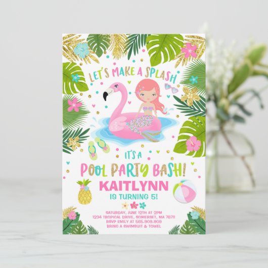 Flamingo & Mermaid Pool Party Einladung tropisch (Stehend Vorderseite)