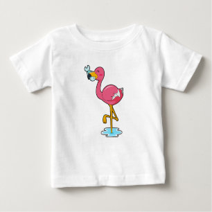 Flamingo mit Fisch Baby T-shirt