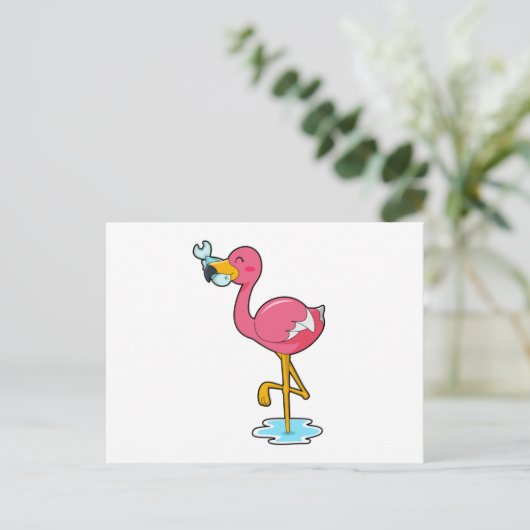 Flamingo mit Fisch Postkarte (Stehend Vorderseite)