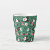 Flamingo nahtloses Muster rosa auf grünem Hintergr Milchtasse (Vorderseite)