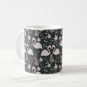 Flamingo nahtloses Muster weiß auf dunklem Hinterg Kaffeetasse (Vorderseite Links)