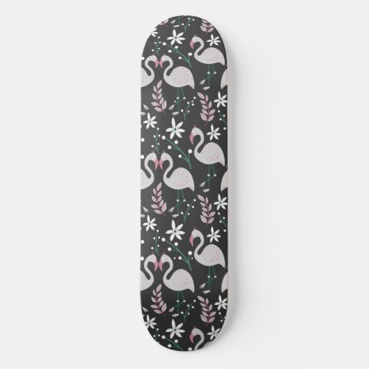 Flamingo nahtloses Muster weiß auf dunklem Hinterg Skateboard (Vorderseite)