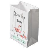 Flamingo Ocean Trio 2 Text Geschenktasche Medium Mittlere Geschenktüte (Vorderseite Schrägansicht)