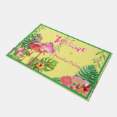 Flamingo Paradise Beach House Fußmatte (Schrägansicht)