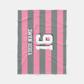 Flamingo Pink Charcoal Team Jersey Preppy Strip Fleecedecke (Vorderseite)
