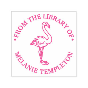 Flamingo stehend „Aus der Bibliothek von“ Name Mon Permastempel