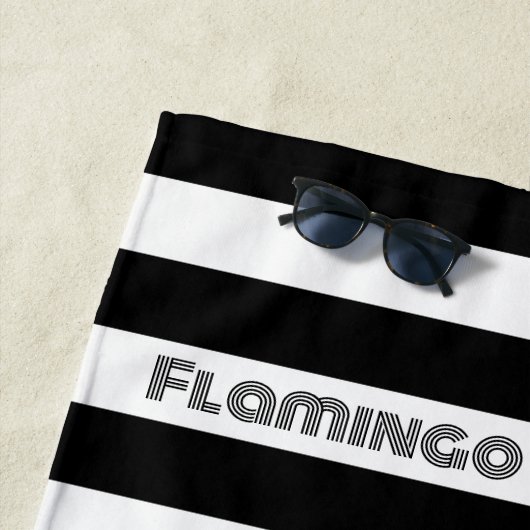 Flamingo Vibes Nur Schwarz & Weiß Streifen Flaming Strandtuch (Beispiel)