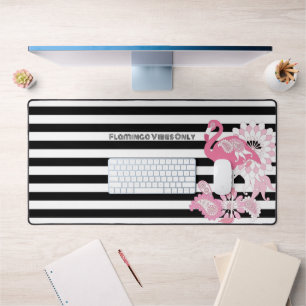 Flamingo Vibes only Black & White Strip Flamingo Schreibtischunterlage