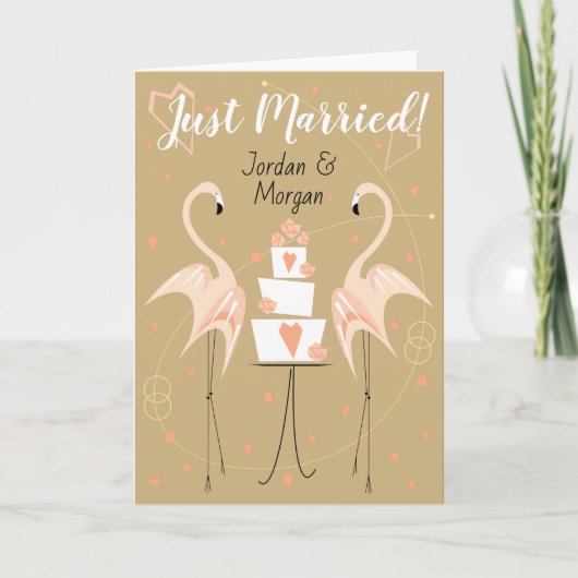 Flamingo Wedding Just Married Names Karte (Vorderseite)