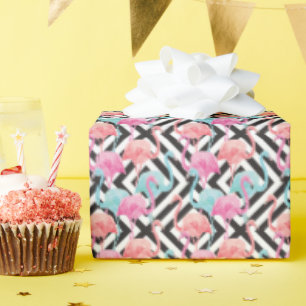 Flamingoes on Bold Design Pattern Geschenkpapier