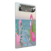 Flamingos am Meer Mini Klemmbrett (Schrägansicht)