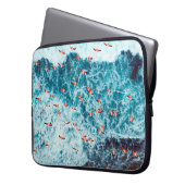 Flamingos fliegen am Strand des karibischen Meeres Laptopschutzhülle (Vorderseite Links)