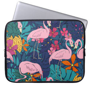 Flamingos im Hintergrund tropischer Blätter und f Laptopschutzhülle