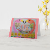 "Flamingos in Liebe bei Vintagen Anhängern"-Mittei Karte (Gelbe Blume)