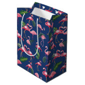 Flamingos Liebe Muster 2 Mittlere Geschenktüte (Rückseite Schrägansicht)