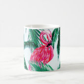 Flamingos unter Palmen im Dschungel Afrikas Kaffeetasse (Mittel)