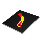 Flamme auf schwarzer Keramik Fliese (Seite)