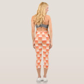 Flammen einer Kerzenfarbenkombination Capri Leggings (Rückseite)