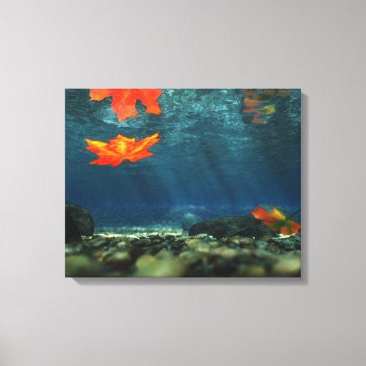 Flammen in den wasserummantelten Canvas Leinwanddruck (Vorderseite)