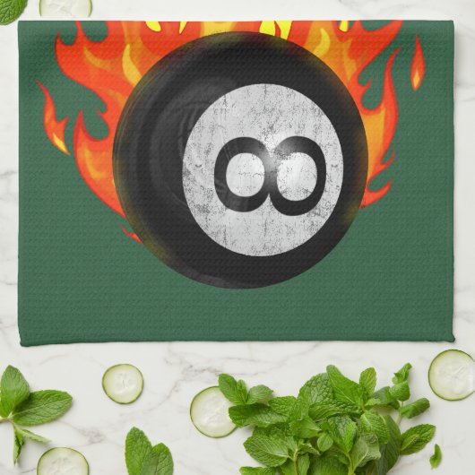 Flammenball 8 handtuch (Gefaltet)