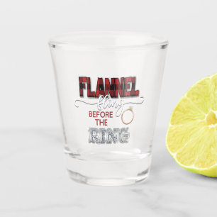 Flanell vor dem Ring-Shot-Glas - rot Schnapsglas