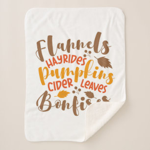 Flannels Hay Rides Pumpkins Cider Blätter Bonfire Sherpadecke