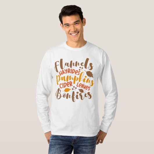 Flannels Hay Rides Pumpkins Cider Blätter Bonfire T-Shirt (Vorne ganz)