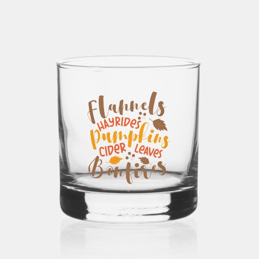 Flannels Hay Rides Pumpkins Cider Blätter Bonfire Whiskyglas (Vorderseite)
