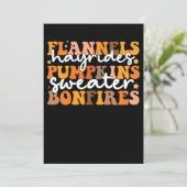Flannels Hayrides Pumpkins Sweaters Bonfire Groov Einladung (Stehend Vorderseite)