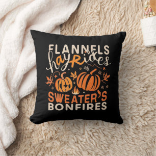 Flannels Hayrides Pumpkins Sweaters Bonfire Kissen
