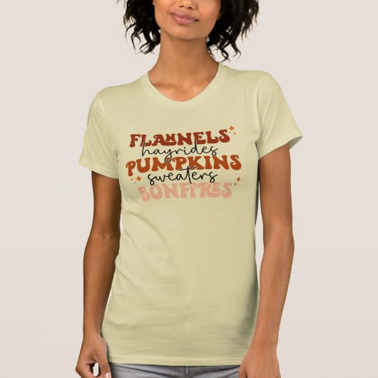 Flannels Hayrides Pumpkins Sweatins Bonfire Fall T-Shirt (Vorderseite)