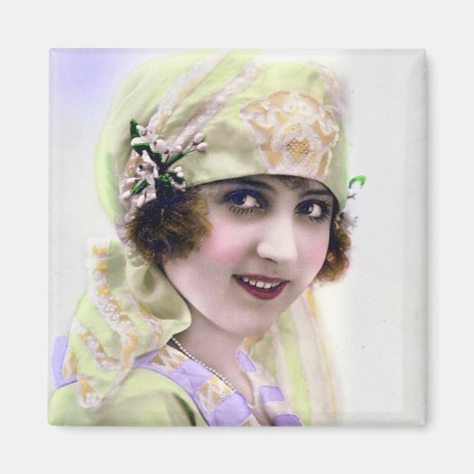 Flapper der 1920er Jahre in Grün und Lila Magnet (Vorne)