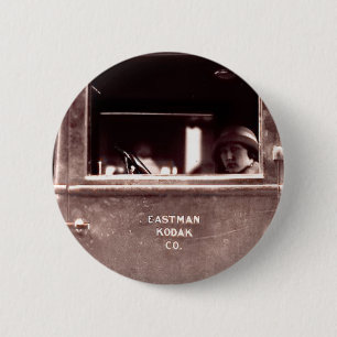 Flapper im Eastman Kodak Auto - Vintage, 1920er Button