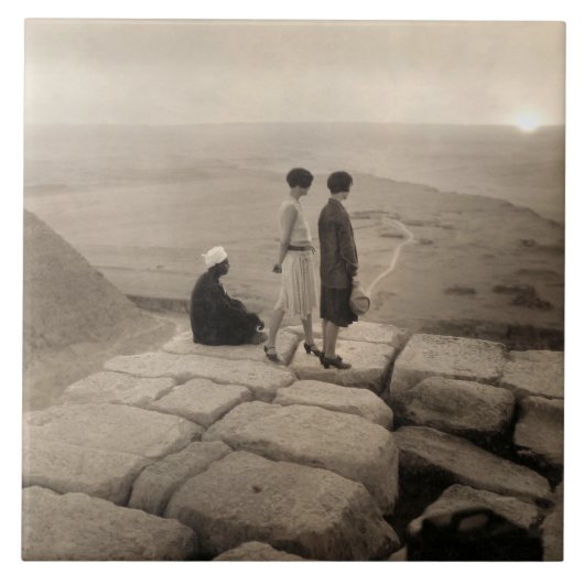 Flapper Mädchen Sonnenaufgang Pyramide des Cheops, Fliese (Vorderseite)