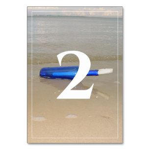 Flasche auf Strand Sand Hochzeit Tischnummer