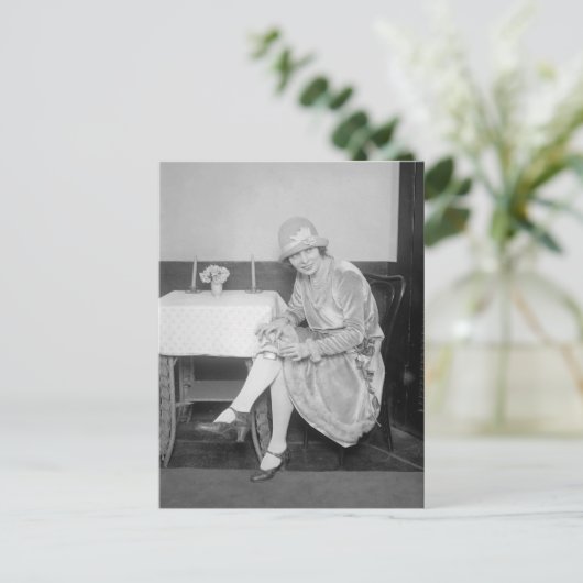 Flasche im Garten, 1926 Postkarte (Stehend Vorderseite)