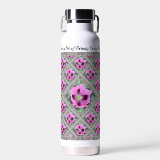 Flasche mit isoliertem Wasser mit Hübschen rosa Fl