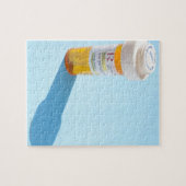 Flasche mit Medikamenten Puzzle (Horizontal)