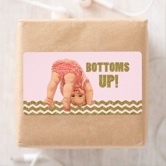 Flaschen auf der Sippe und Wasser Flaschen Etikett (Insitu)