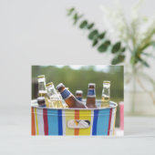Flaschen Bier in Eis Postkarte (Stehend Vorderseite)