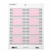 Flaschen mit rosa und grauem Duschwasser (Vorne)