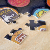 Flaschenbierdeckel aus Afrika. Puzzle (Seite)