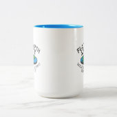 Flat Earth Society-Mitglieder auf der ganzen Welt Zweifarbige Tasse (Mittel)