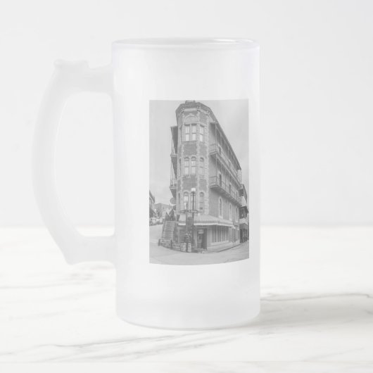 Flatiron Flats Eureka Grayscale Mattglas Bierglas (Links)
